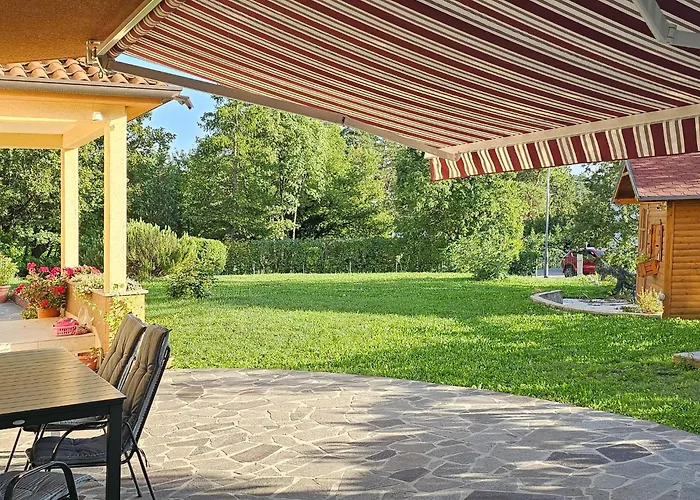 M&l By Interhome Rupa